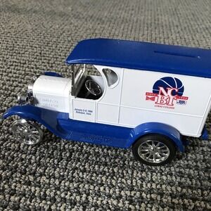 ERTL Limited Edition 1923 Delivery Van Budweiser Logo